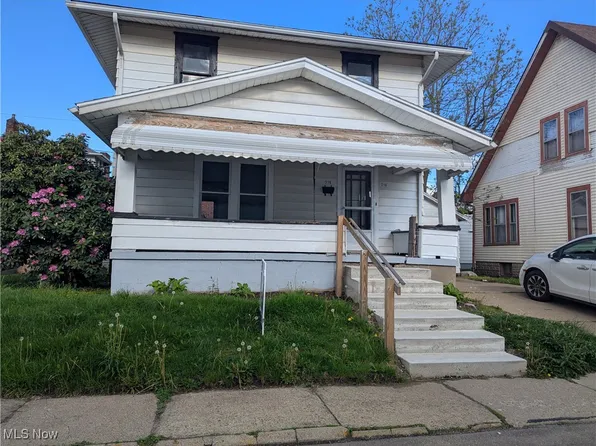 316 S 6th St, Coshocton, OH 43812