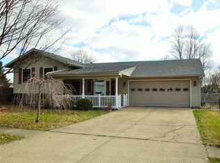 1239 Linda Ln, Lancaster, OH