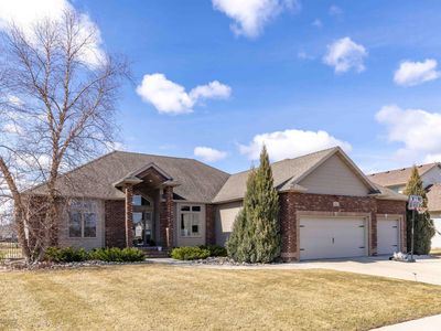 301 Edgewater Dr, West Fargo, ND, 58078