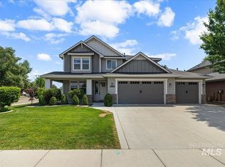 2574 N Tweedbrook Ave, Meridian, ID 83646