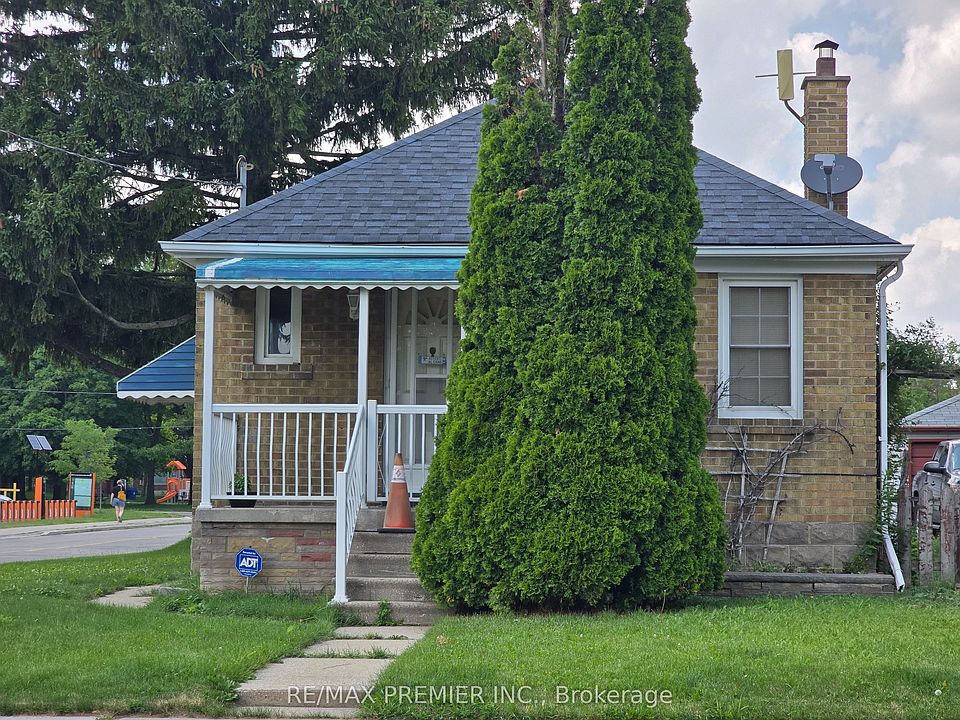 2nd image of 468 Glen Park Ave