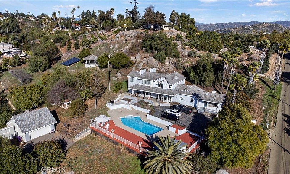 1st image of 412 Idaho Ave