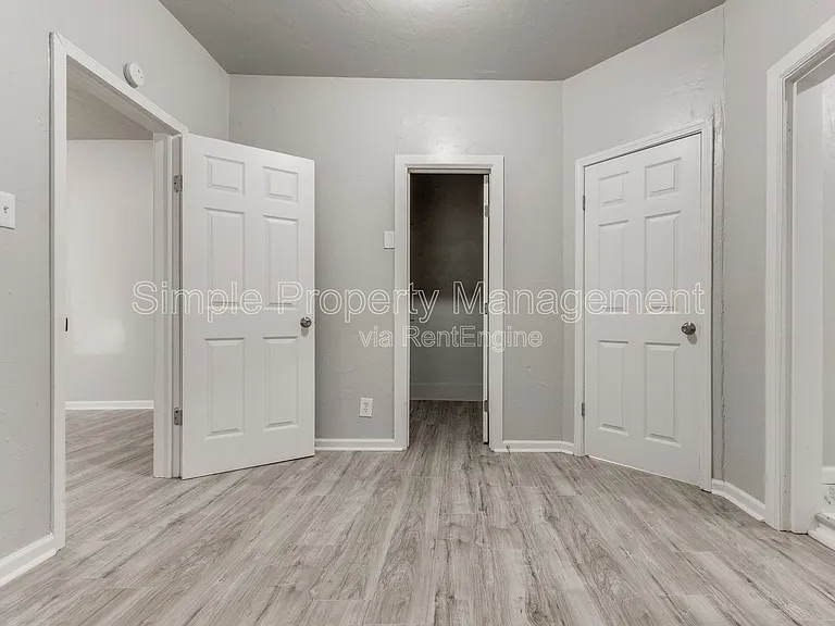 1719 NW 1st St — Photo 11