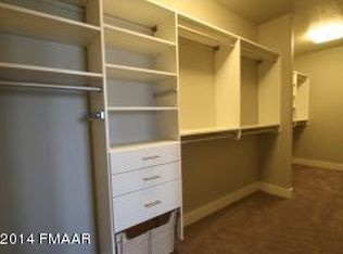 3401 1st St E, West Fargo, ND 58078