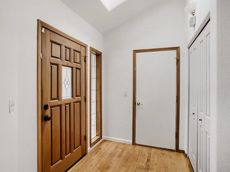 13189 SW 154th Ave — Photo 5