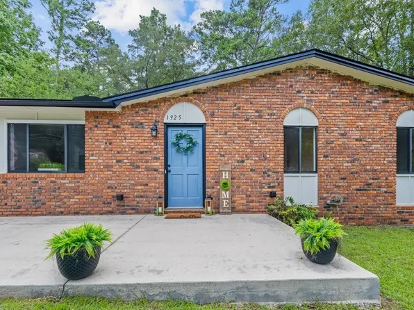 1925 Nanticoke Cir, Tallahassee, FL 32303
