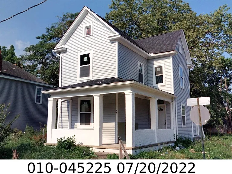 41 S Oakley Ave — Photo 23