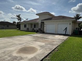 20494 SW 325th St, Homestead, FL 33030