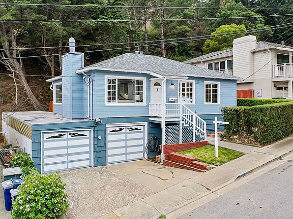 3rd image of 56 Franklin Ave