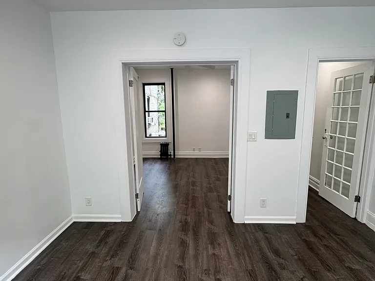 61-25 Madison St #1 — Photo 2