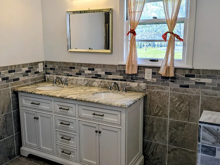 Double sinks in the vanity.
