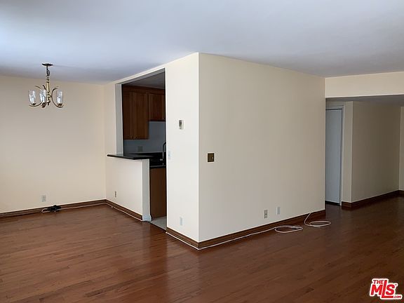 4th image of 11854 Darlington Ave APT 103