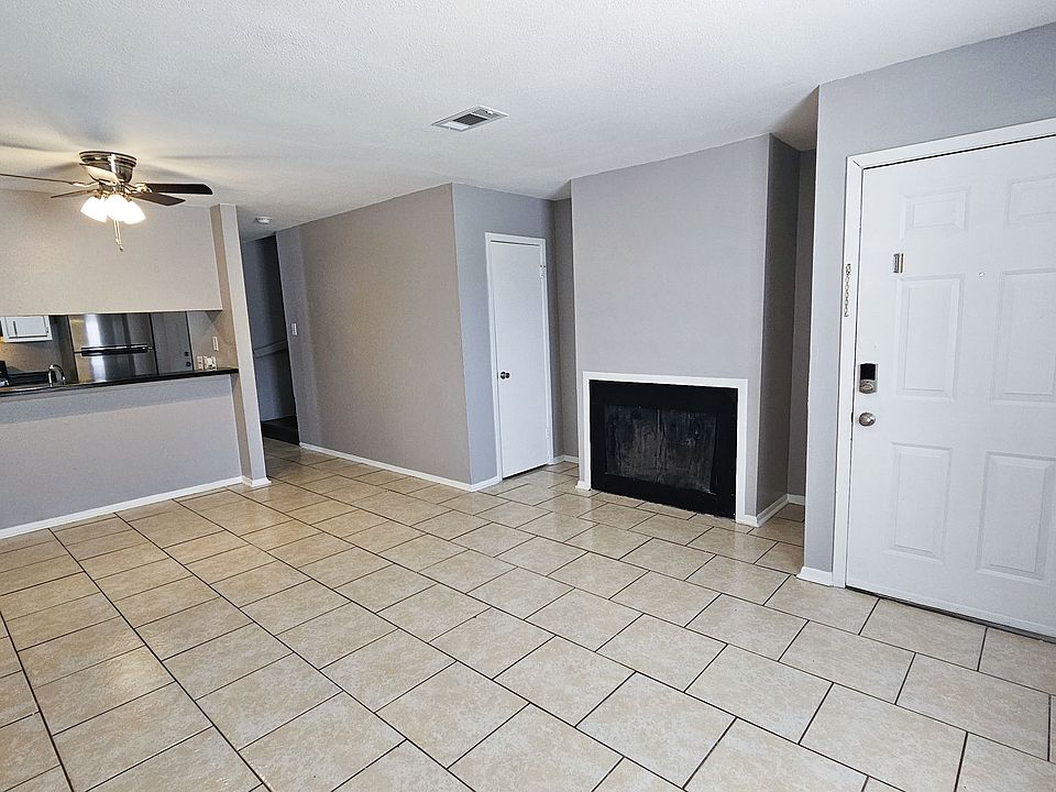 1st image of 1731 Ryder Dr APT 3