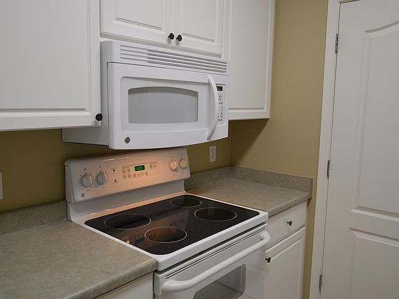 5th image of 1701 E Colter St Unit 191