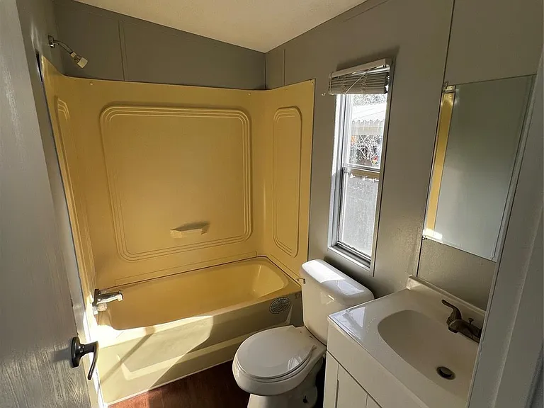 3902 Marzia Ave — Photo 22