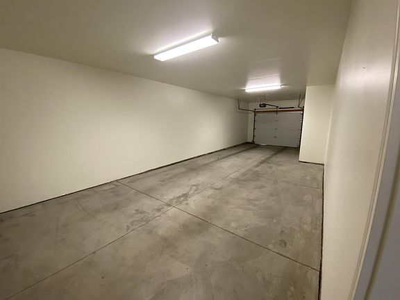 2nd image of 4672 W 20th St Building 15-1511
