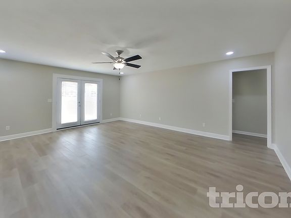 3rd image of 1616 Jamie Dr