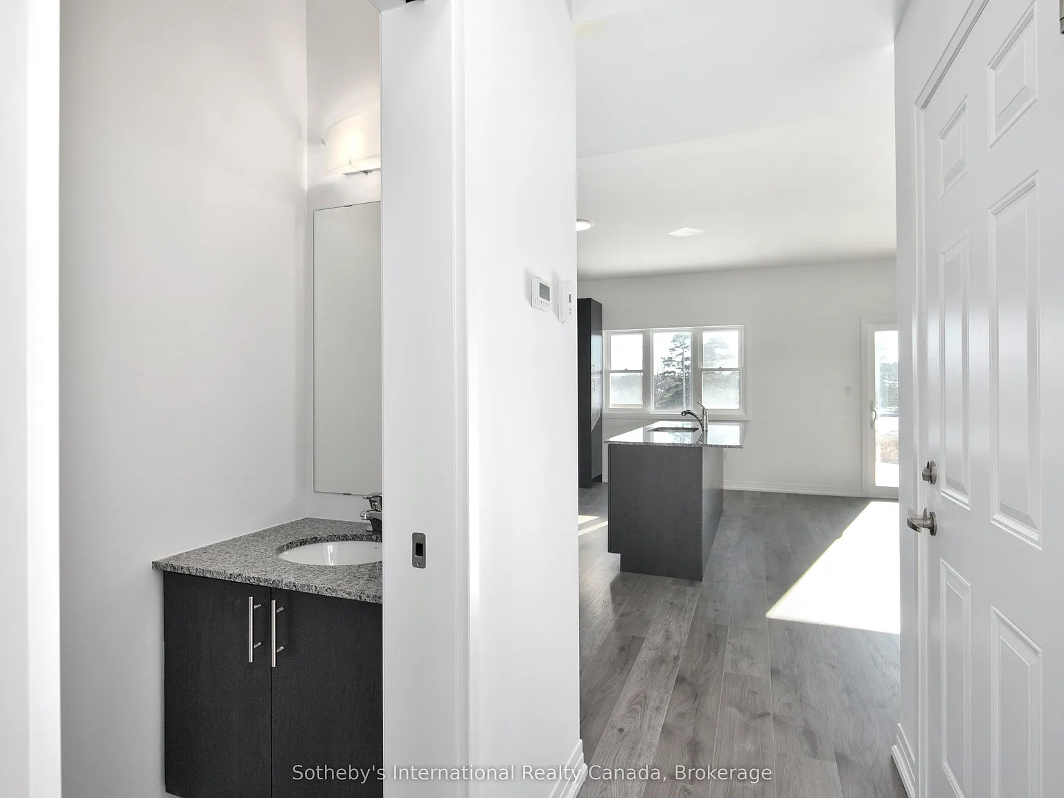 3 bed, $2,750 — Photo 4