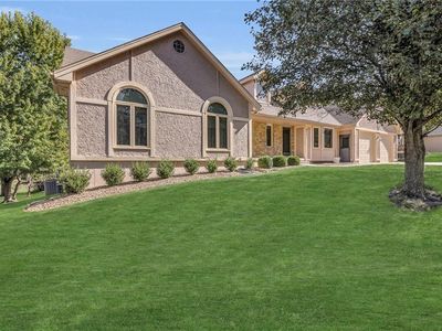 411 N Park Dr, Raymore, MO, 64083