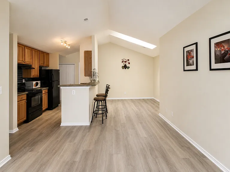 18501 Fairlight Dr #330 — Photo 7