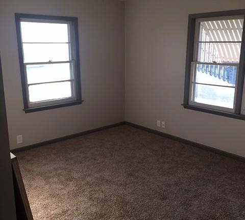 2nd image of 4009 Randolph St Ste 301