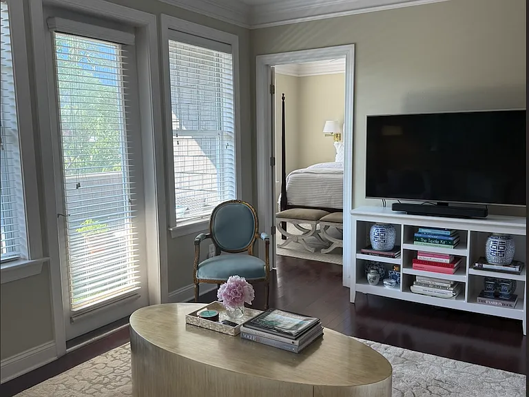 301 E Tremont Ave E #202 — Photo 5
