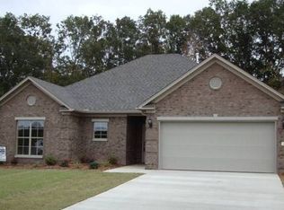 41 Oak Tree Cir, Conway, AR 72032