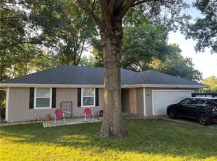906 Antietam Ct, Liberty, MO 64068