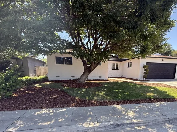 2365 Fordham Ave, Clovis, CA 93611