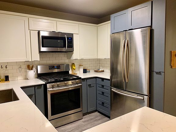 3rd image of 855 N Fritz Dr