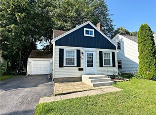 217 Cherry Rd, Rochester, NY 14612