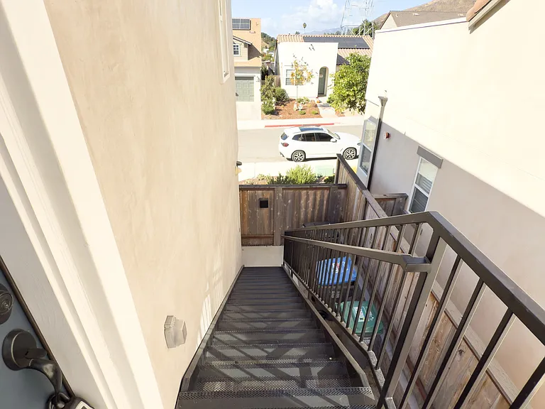 3732 Park Ridge Ln — Photo 29
