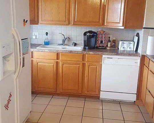 3rd image of 5333 NW Elm Ave