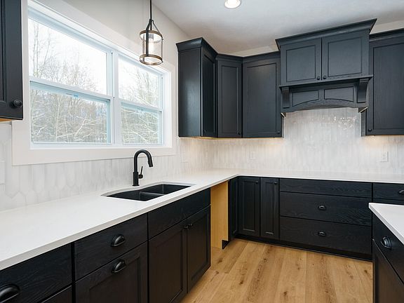 2nd image of 8480 Knotty Pine Ln #2