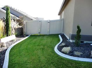 3023 Bluffs Dr, Richland, WA 99354