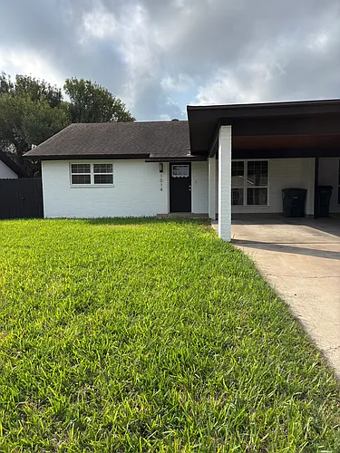 1014 Ursula St Photo 1