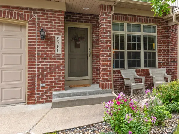 9750 Belmont Ln, Eden Prairie, MN 55347