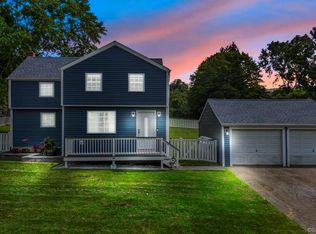 121 Coe Rd, Durham, CT 06422