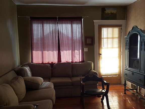 2nd image of 3157 Lehman St