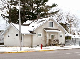 420 Division St E, Eagle River, WI 54521