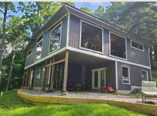 1204 Franklin Pike SE, Floyd, VA 24091