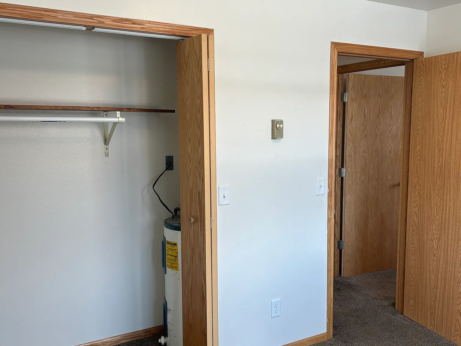 2 bed, $875 — Photo 4
