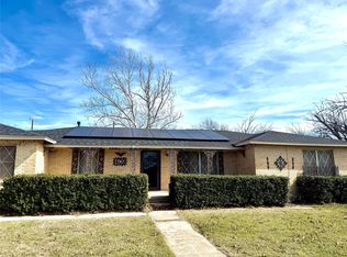 409 10th St, Nocona, TX 76255