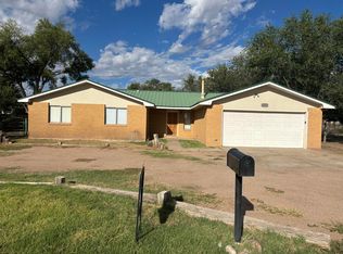 2075 Wasmer Cir, Bosque Farms, NM 87068
