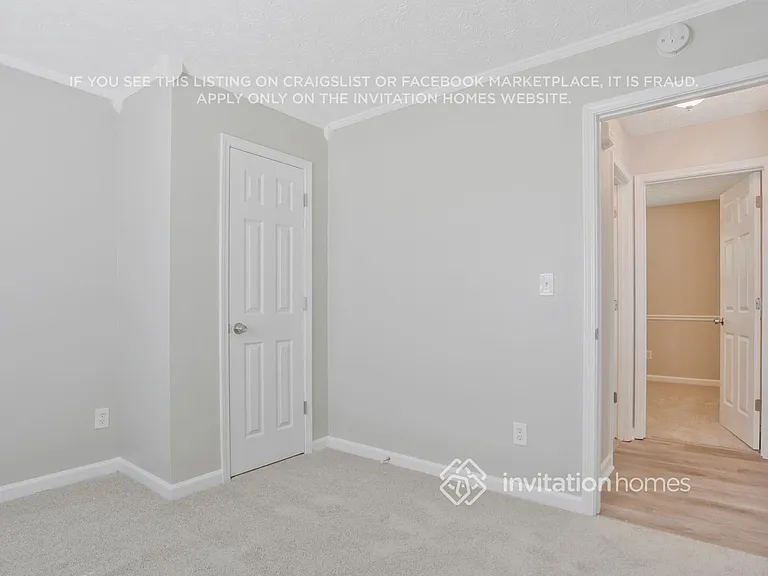 301 Willow Ln — Photo 18