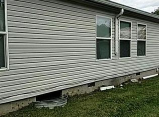 11681 S State Road 42, Cloverdale, IN 46120