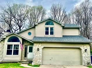 3202 Summerfield Dr, Indianapolis, IN 46214