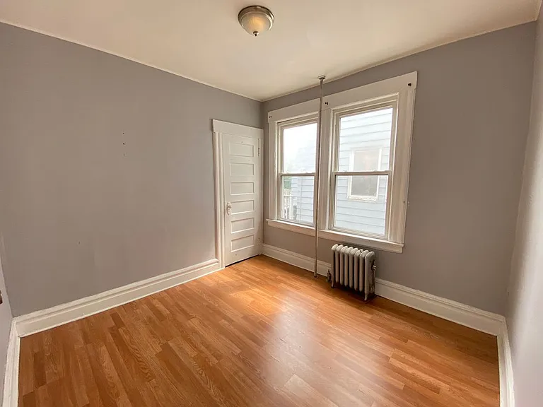 56 Newton Pl #1 — Photo 7