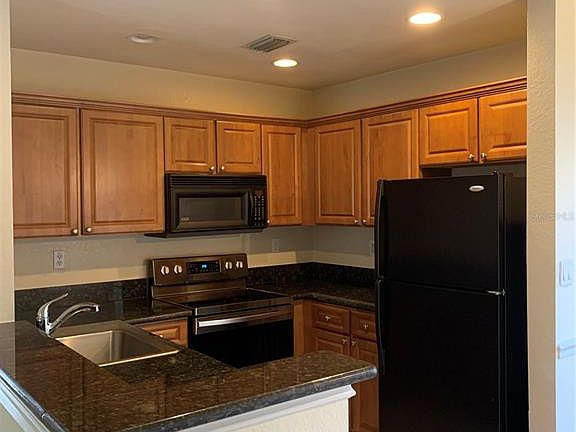 3rd image of 5223 Beach Breeze Ct #5223