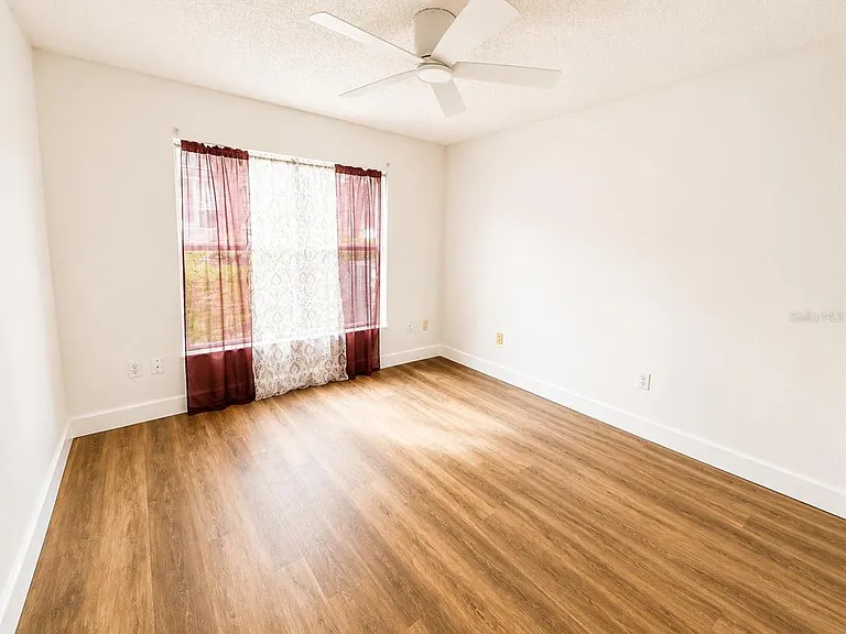 1211 Cabella Cir — Photo 20
